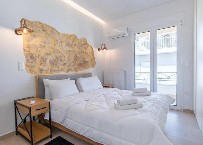 2Bdroom Plaka Apartment